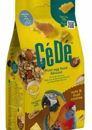 CeDe Moist Egg Food - Nuts & Fruit, 200g